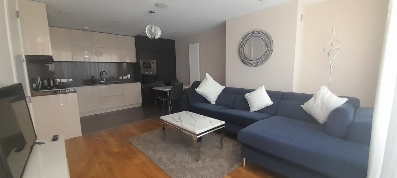 Titanic Quarter Apartment 贝尔法斯特 外观 照片